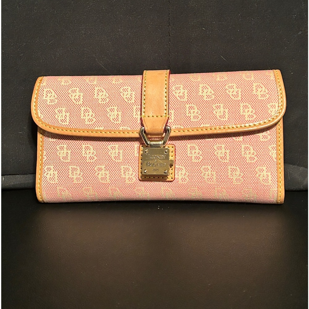 Dooney Bourke Wallet - Pink